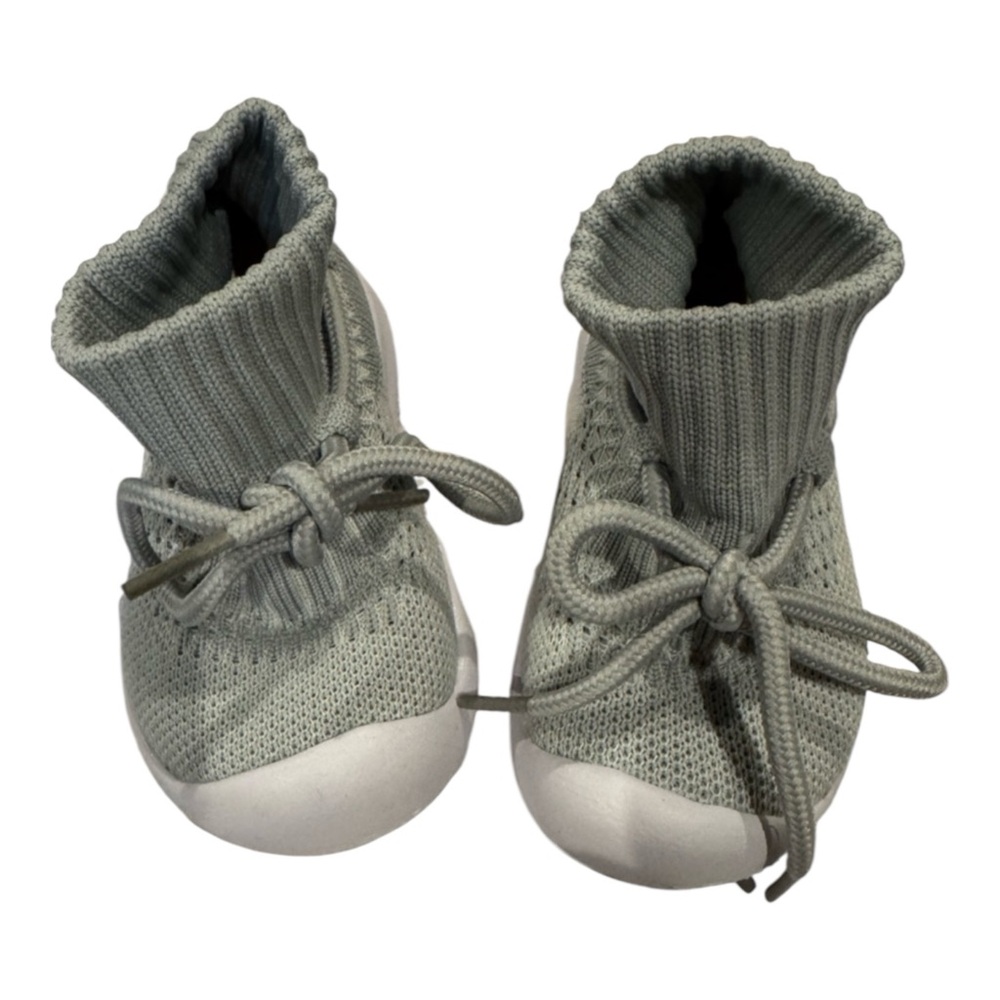 Source Unknown Kids‎ Knit Boots - Gray and White